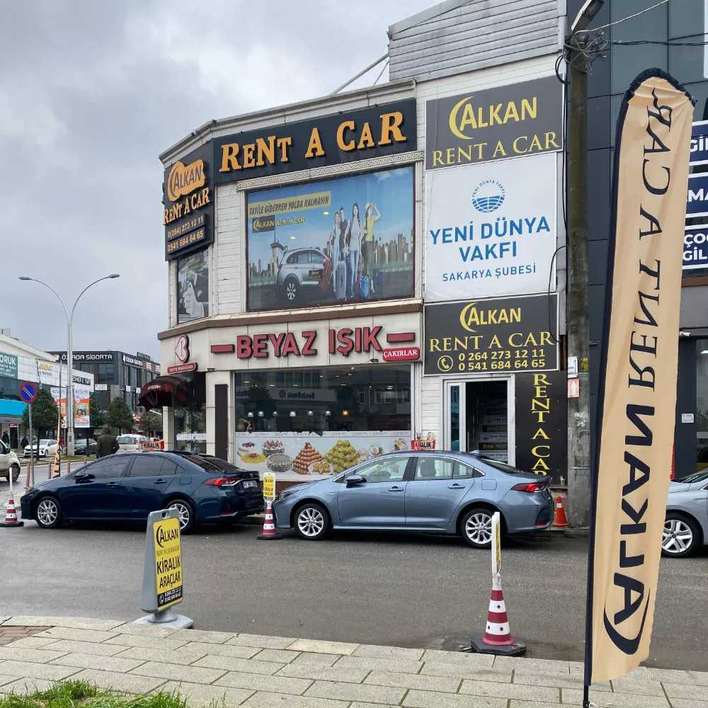 Serdivan Araç Kiralama: Sakarya'nın Gelişen İlçesinde Kiralık Araç Rehberi